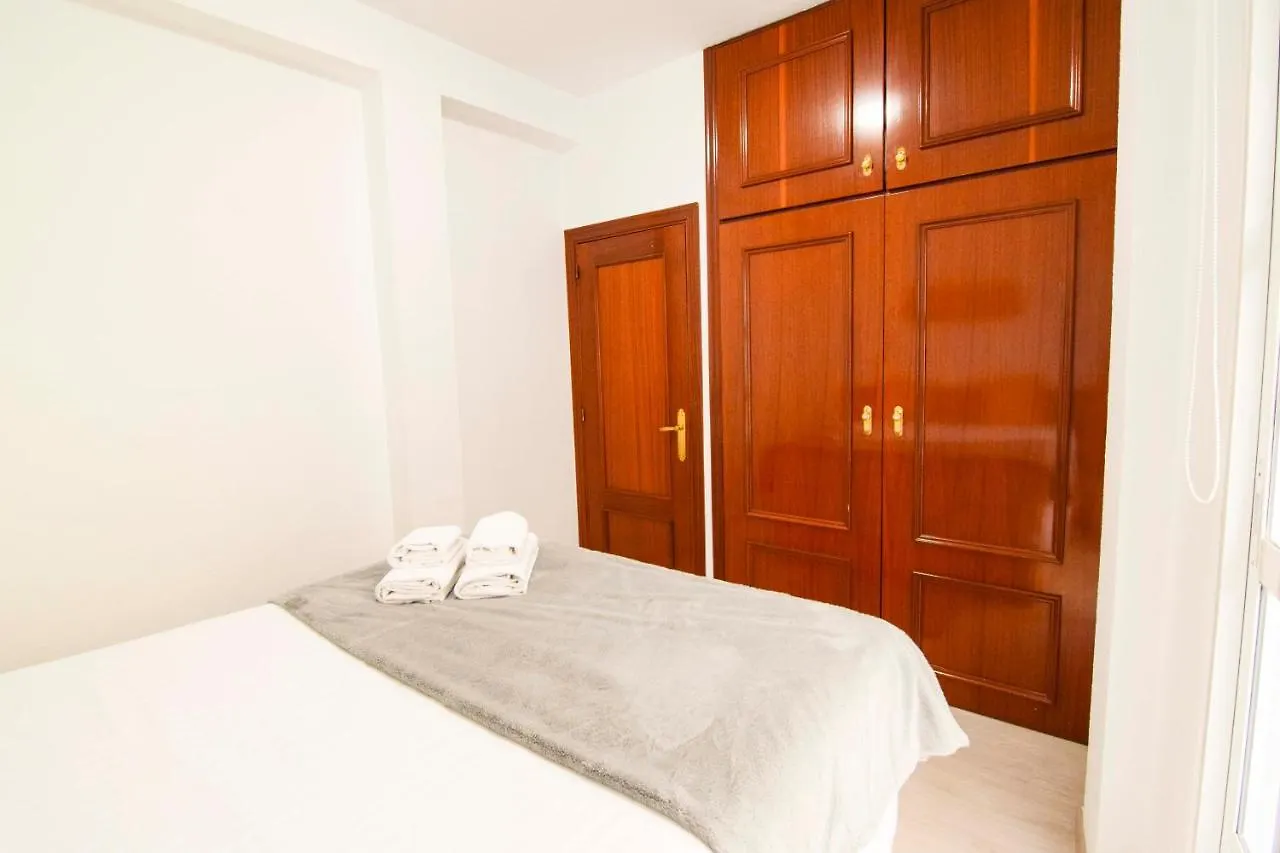 Letmalaga Economy San Telmo Apartment 0*, Malaga